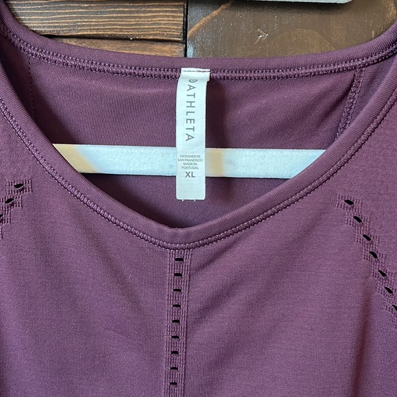 Athleta top - Picture 2 of 6